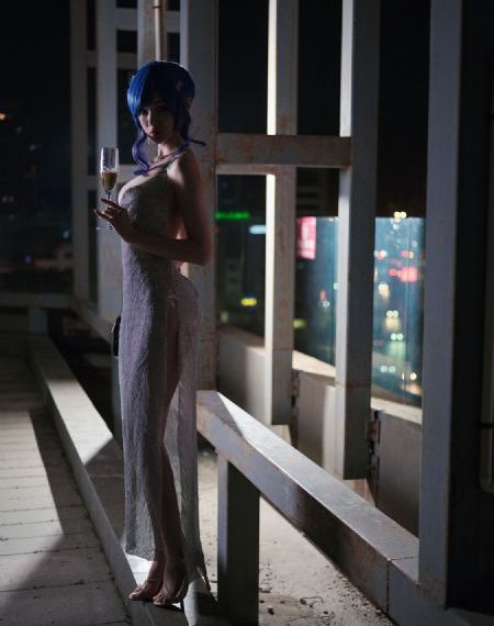 《年轻女教师3》